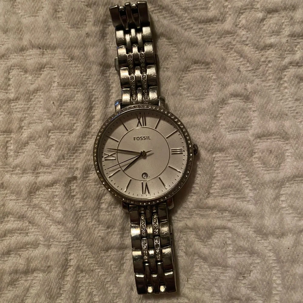 Ladies fossil watch 5 for 35